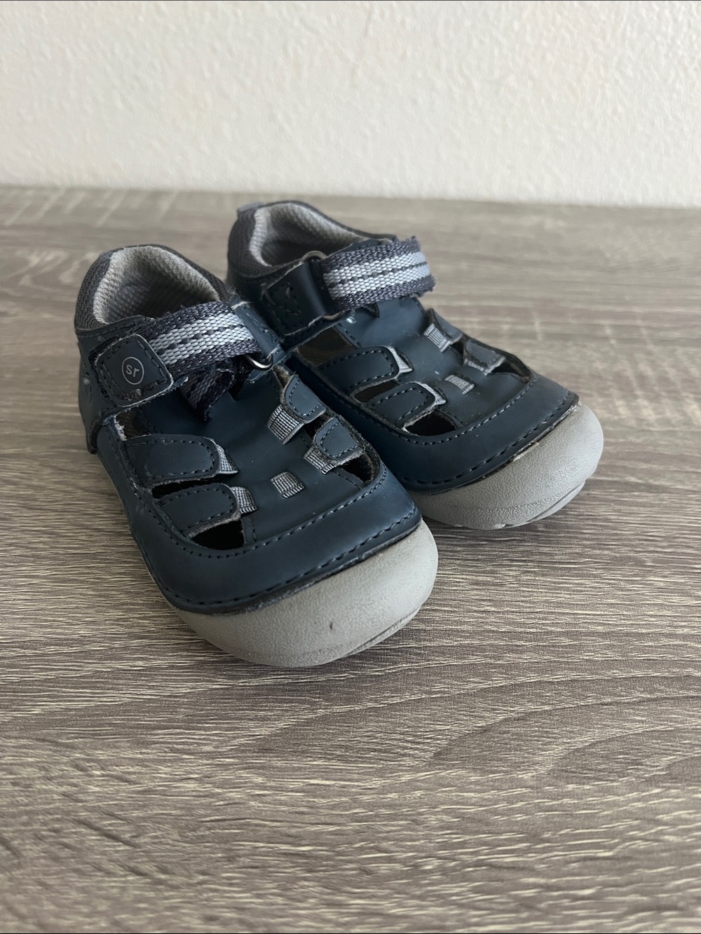 Stride Rite Toddler Sandals Navy Gray Closed Toe Velcro Walking Shoe 5.5